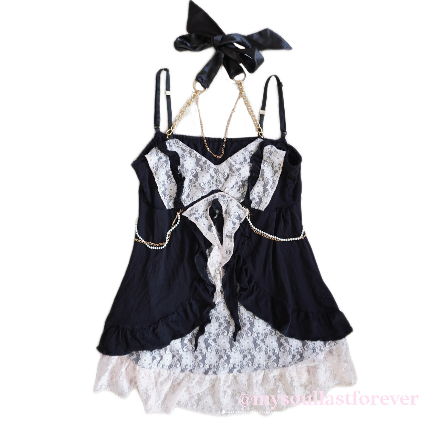 Vintage gyaru gold chain pearl detailing lace halter neck top - Mysoullastforever