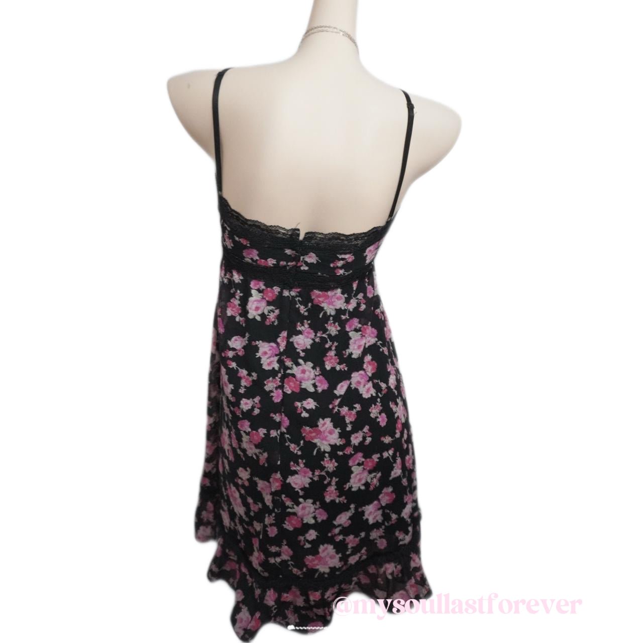 Vintage gyaru aesthetic floral rose print cami dress with lace detailing - Mysoullastforever
