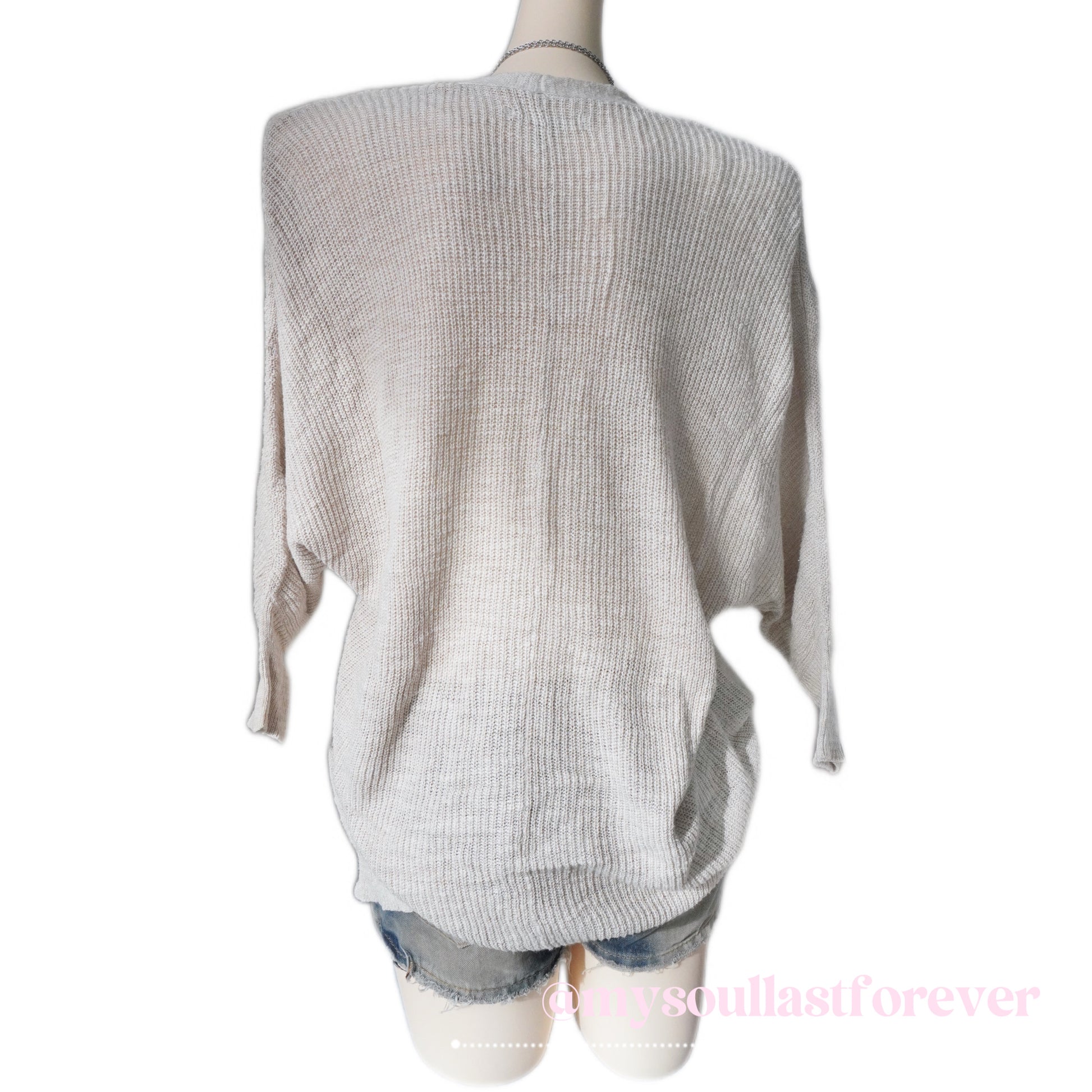 Vintage American Eagle Outfits brand knit cardigan - Mysoullastforever