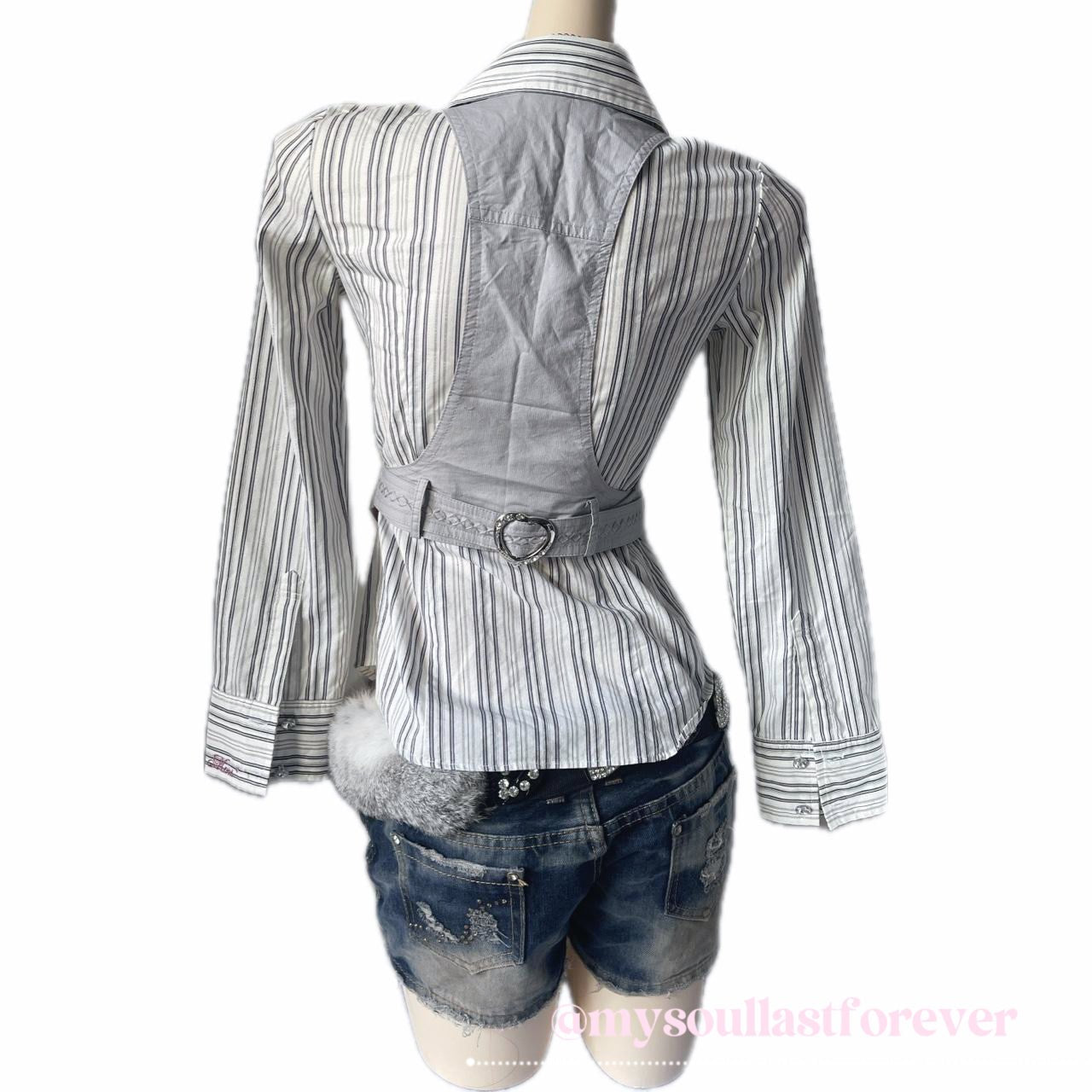 Vintage Ayilian Sgirl brand archive aesthetic heart clasp vest - Mysoullastforever