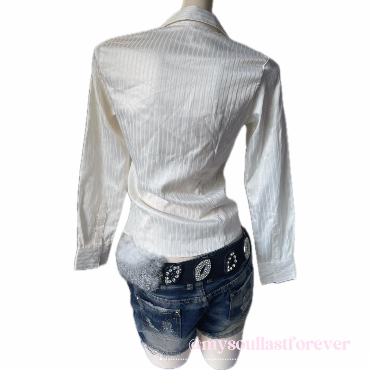 Vintage Glacier office siren silver threads ruffle blouse - Mysoullastforever