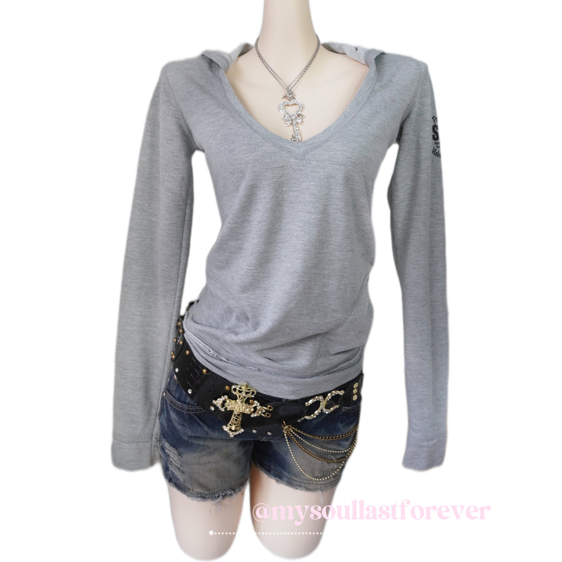 Vintage Skinny Lip archive aesthetic long sleeve hoodie - Mysoullastforever